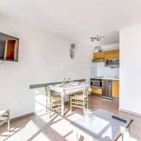 Les Rivages De Rochelongue-4 By Interhome